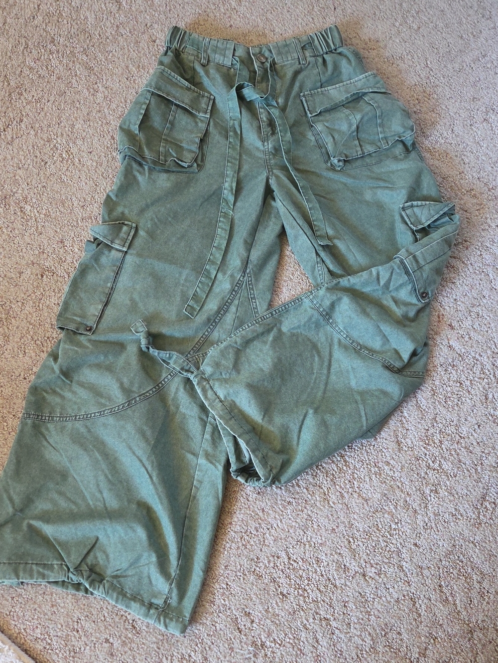 Womens Military Green Cargo Pants with Utility Pockets